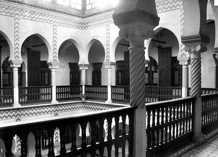 Alger, Palais Dar Es Souf, le Patio 