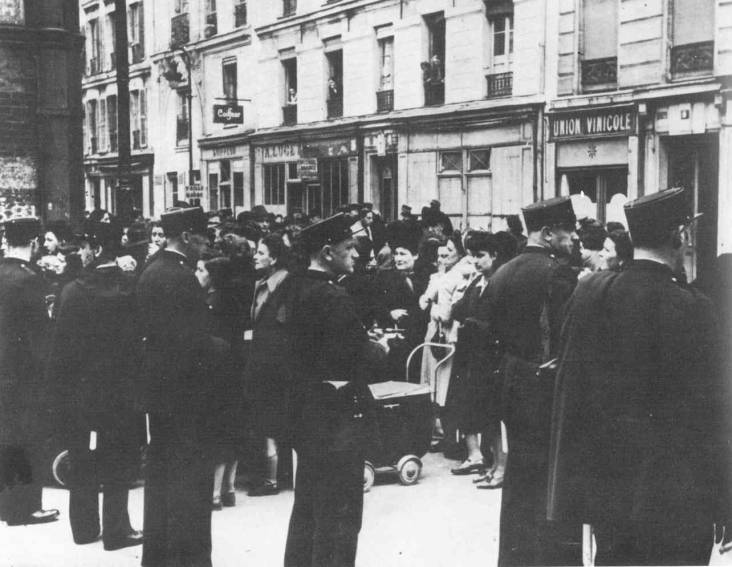 Internement de Juifs trangers  Paris en Novembre 1940