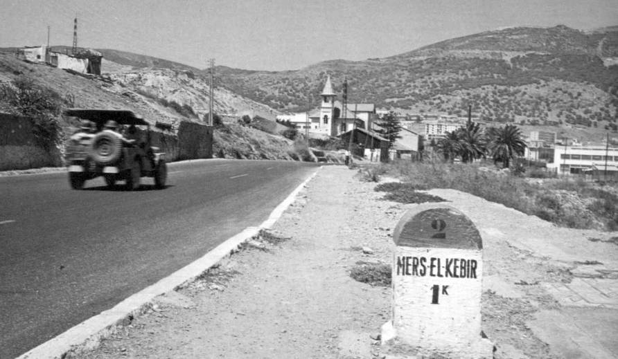 Mers-el-Kebir, la route de la base 